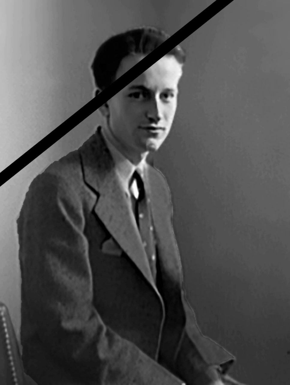 نعوة: الحارث صقر